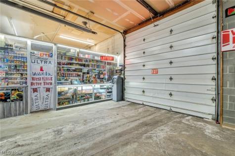 1616 W Main Street Louisville OH 44641