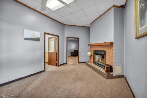 1616 W Main Street Louisville OH 44641