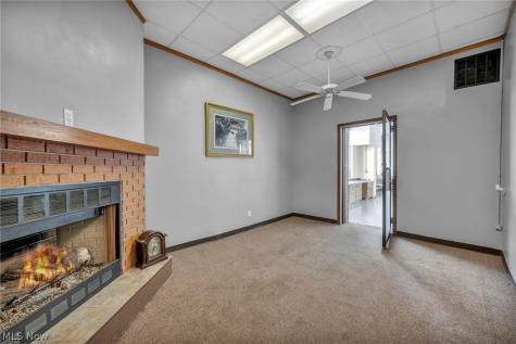 1616 W Main Street Louisville OH 44641