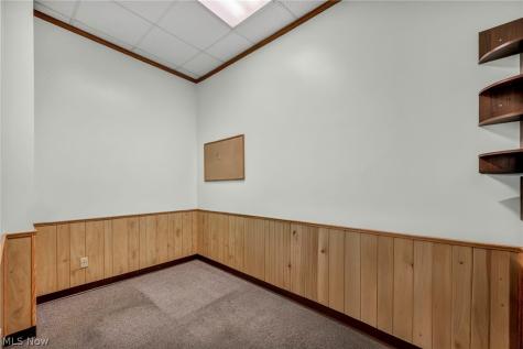 1616 W Main Street Louisville OH 44641