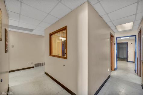 1616 W Main Street Louisville OH 44641