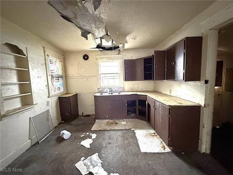 508 N Collett Street Lima OH 45801