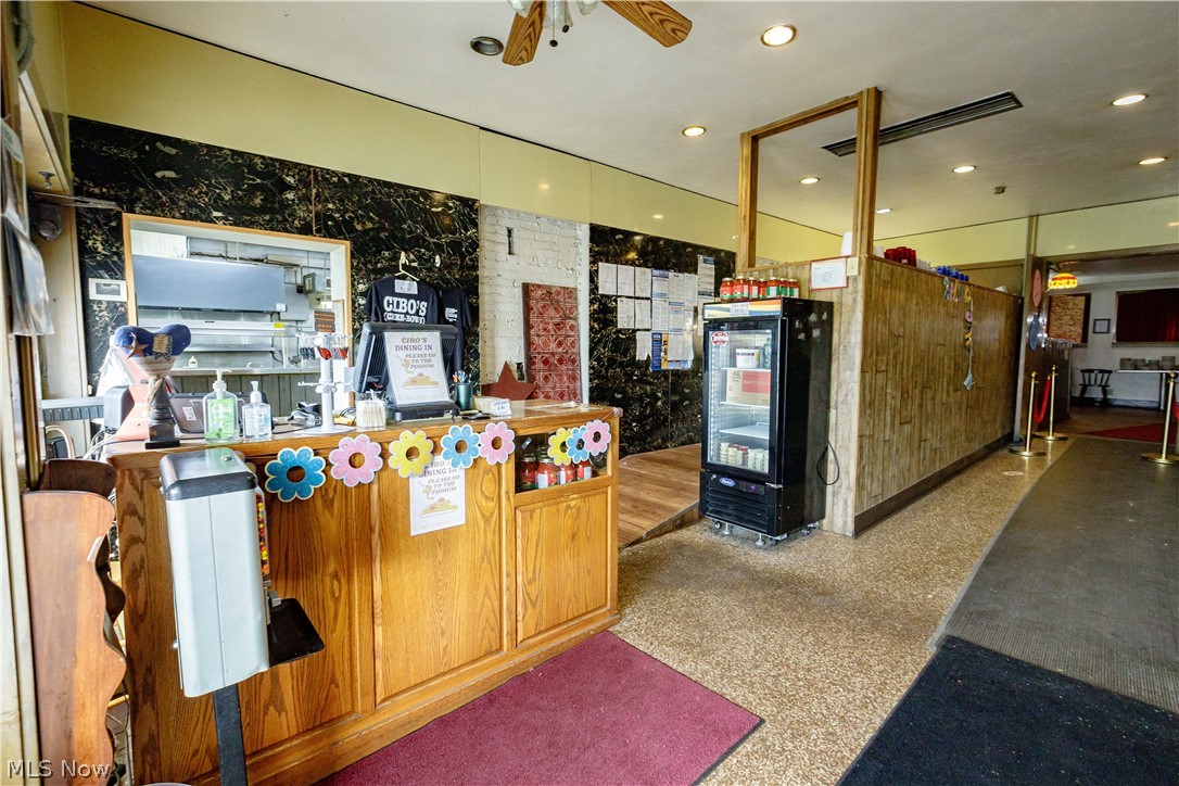 134 W Lisbon Street Waynesburg OH 44688