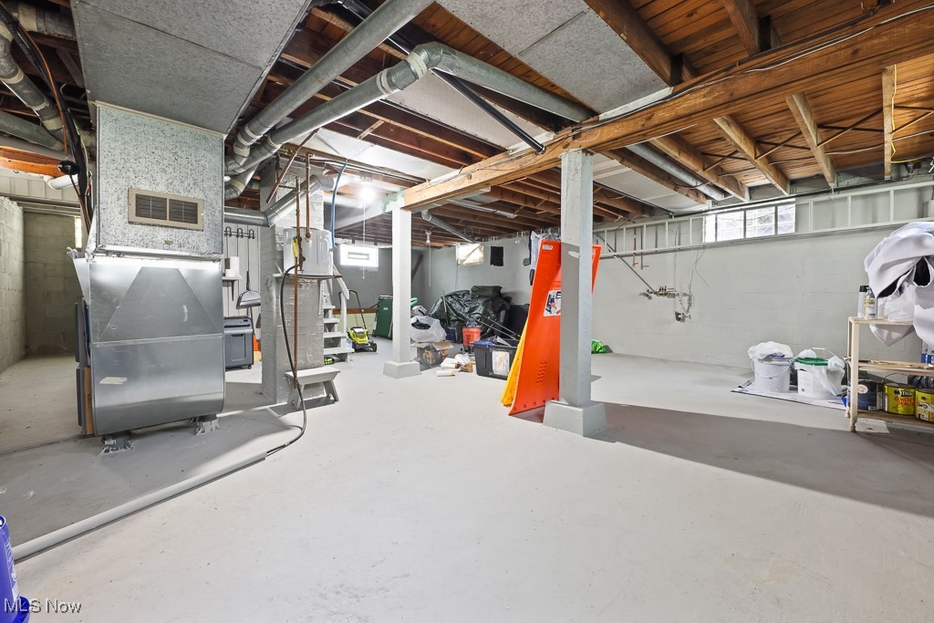 1077 W State Street Alliance OH 44601