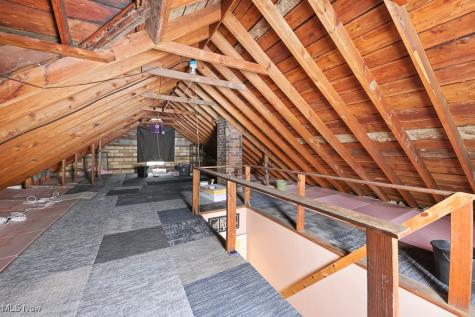 1077 W State Street Alliance OH 44601