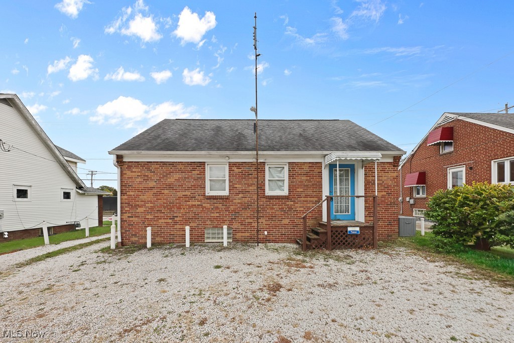 1077 W State Street Alliance OH 44601