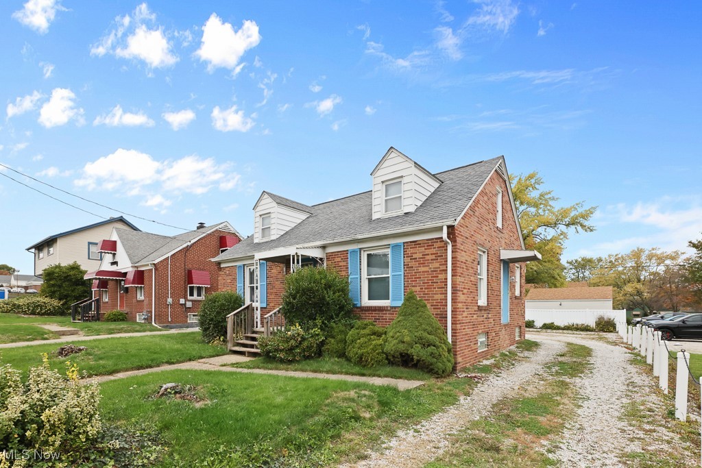 1077 W State Street Alliance OH 44601