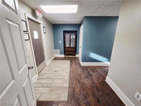 1302 Broadway Avenue Lorain OH 44052