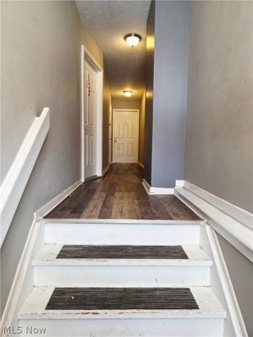 1302 Broadway Avenue Lorain OH 44052