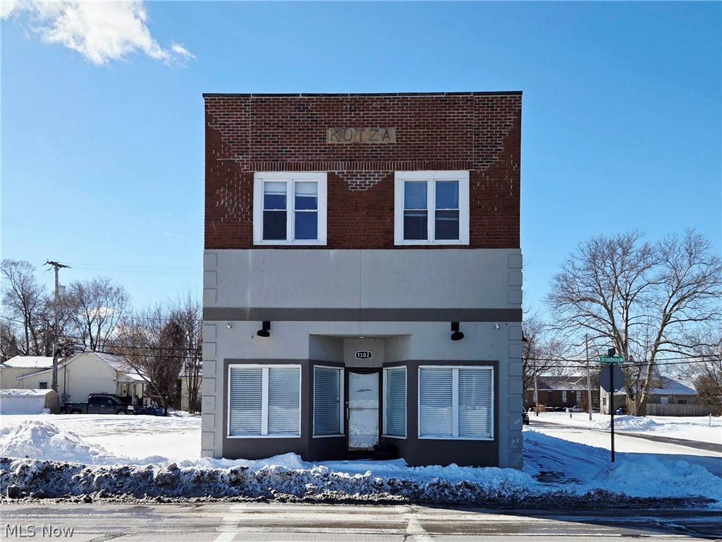 1302 Broadway Avenue Lorain OH 44052
