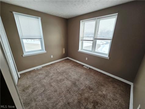 1302 Broadway Avenue Lorain OH 44052