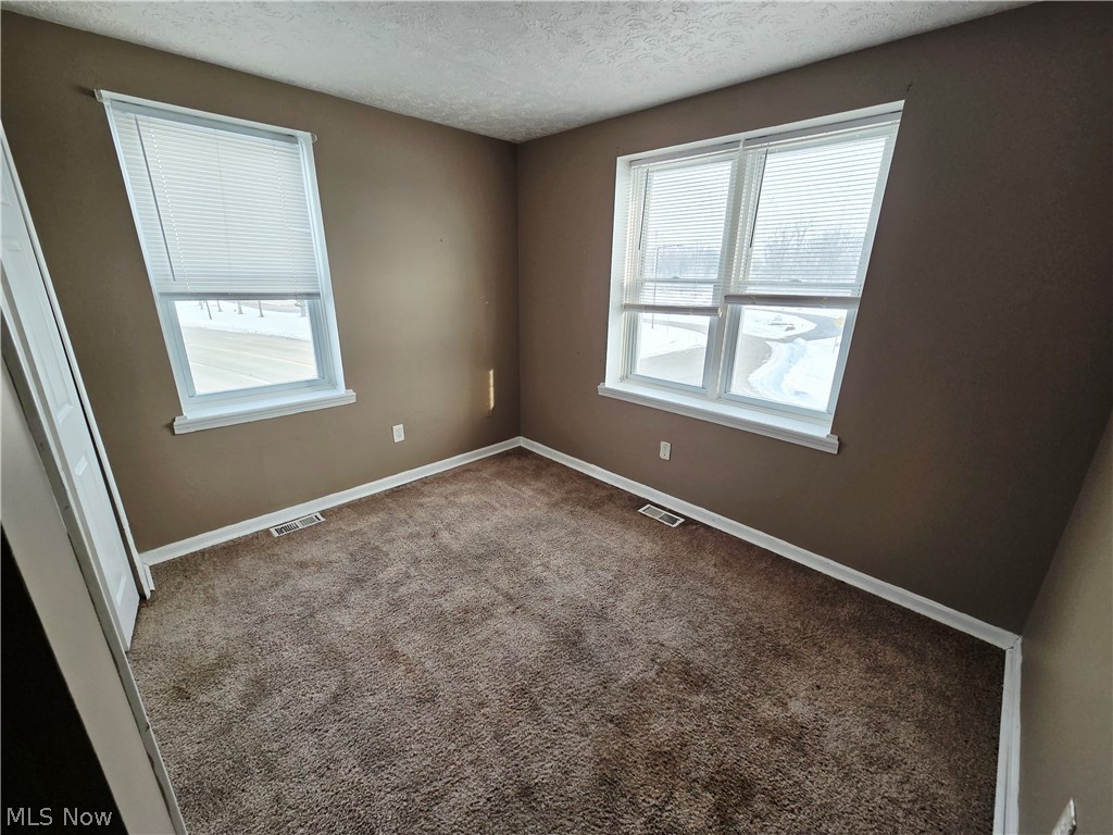 1302 Broadway Avenue Lorain OH 44052