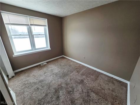 1302 Broadway Avenue Lorain OH 44052