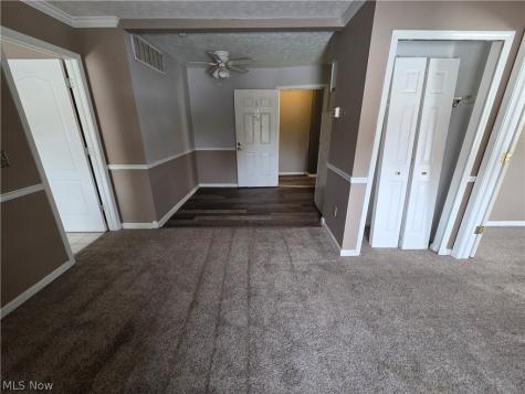 1302 Broadway Avenue Lorain OH 44052