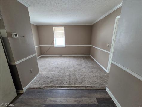 1302 Broadway Avenue Lorain OH 44052