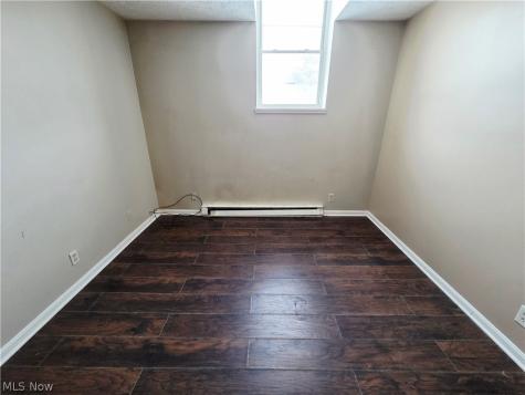 1302 Broadway Avenue Lorain OH 44052