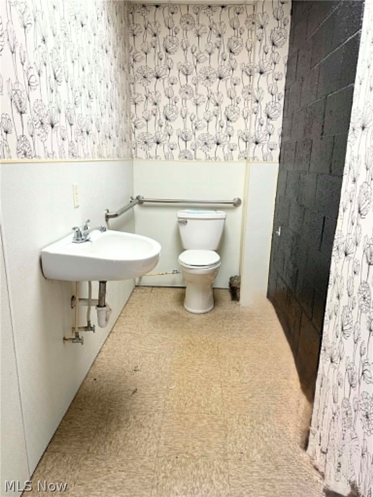 301-309,311 South 4th Street Martins Ferry OH 43935