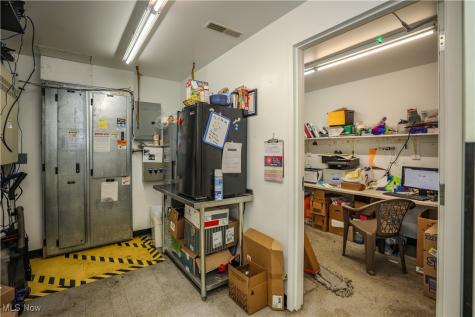 1342 State Route 14 Deerfield OH 44411