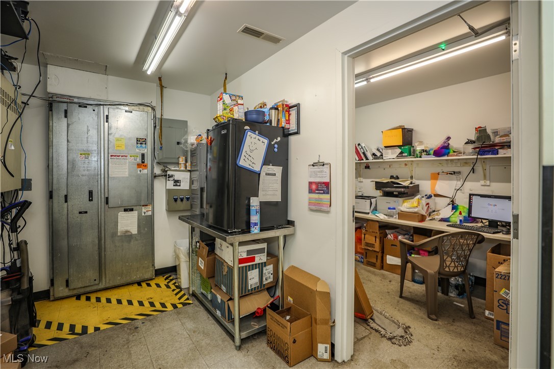 1342 State Route 14 Deerfield OH 44411