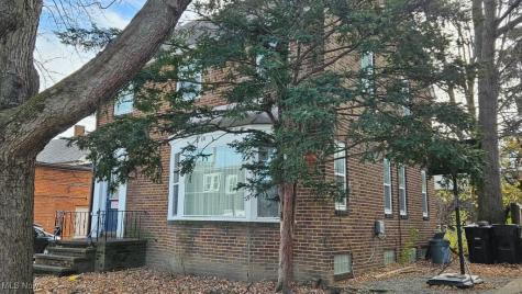 4450 Broadview Road Cleveland OH 44109