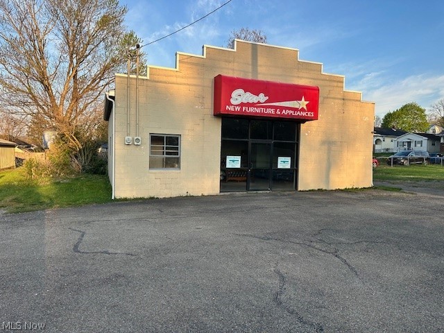 711 Pine Street Zanesville OH 43701