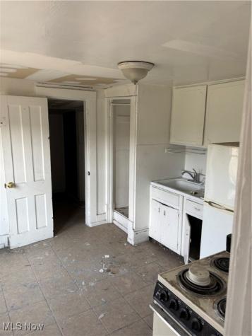 909 Grant Street Akron OH 44311