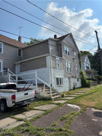 909 Grant Street Akron OH 44311