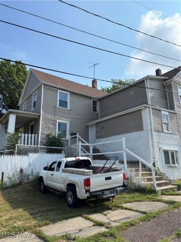 909 Grant Street Akron OH 44311