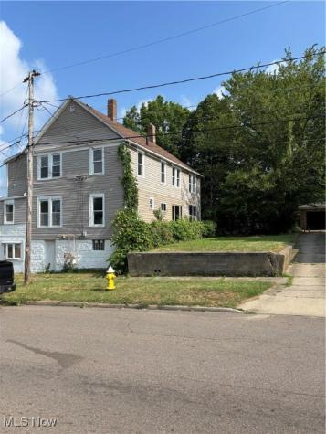 909 Grant Street Akron OH 44311