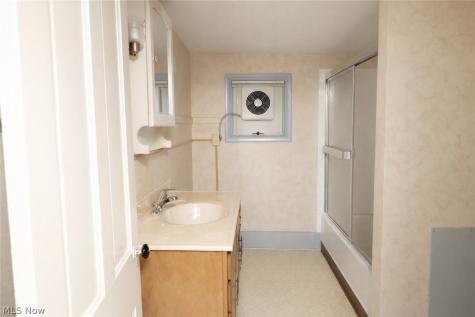 11693 Hayden Avenue Hiram OH 44234