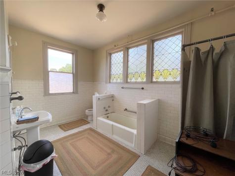 1435 Market Avenue N Canton OH 44714