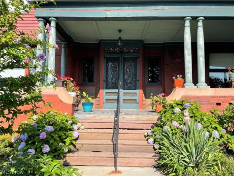 1435 Market Avenue N Canton OH 44714