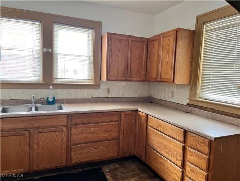 4125-4129 Station Avenue Ashtabula OH 44004