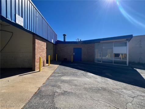 60 Youngstown Warren Road Niles OH 44446