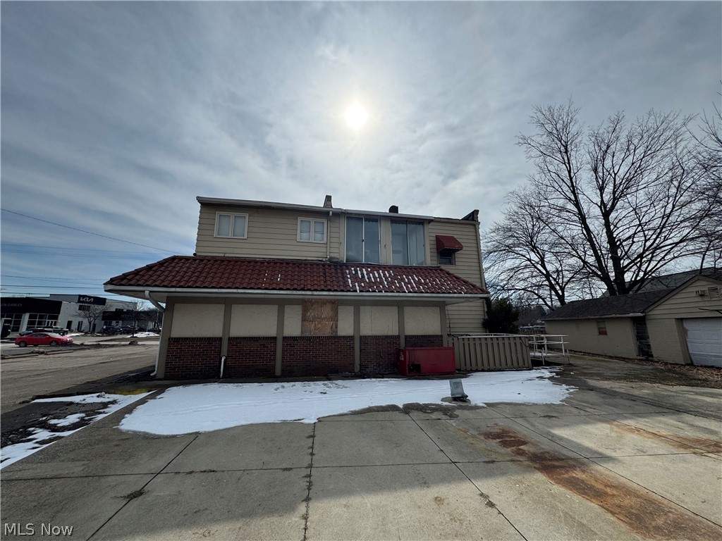 9047 Mentor Avenue Mentor OH 44060