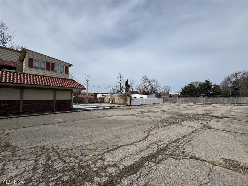 9047 Mentor Avenue Mentor OH 44060