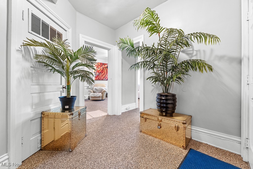 203 Glamorgan Street Alliance OH 44601