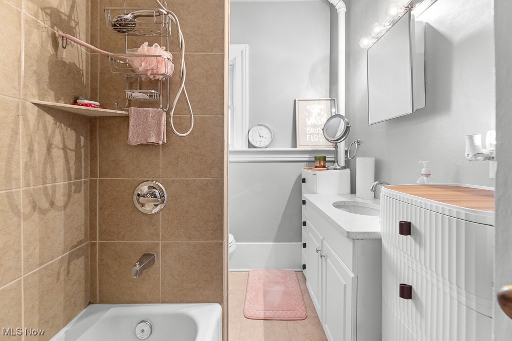 203 Glamorgan Street Alliance OH 44601