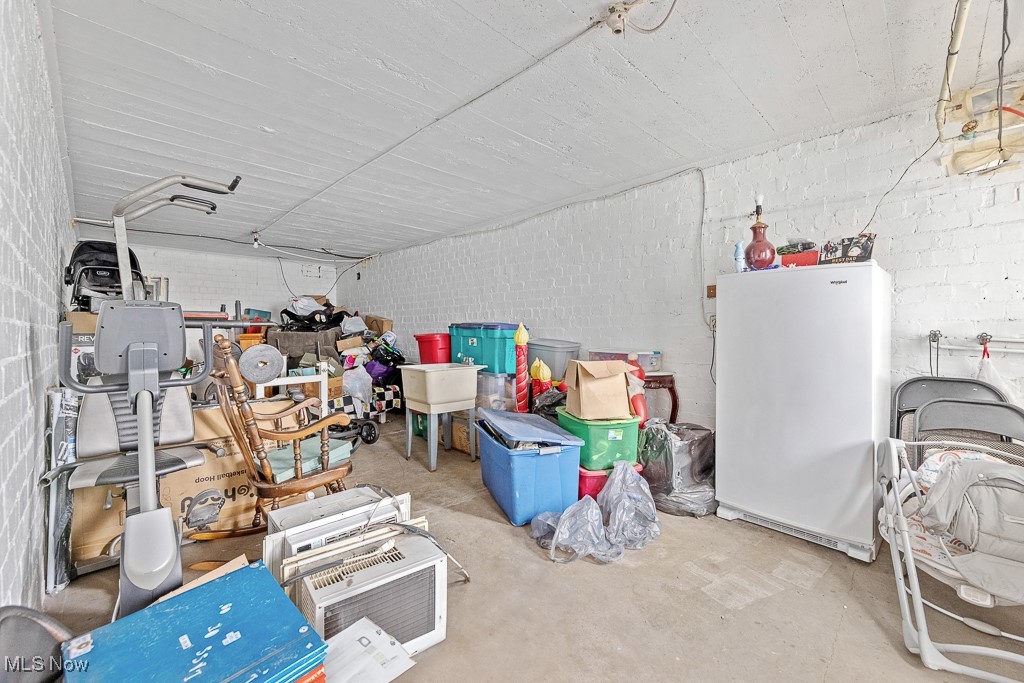 203 Glamorgan Street Alliance OH 44601