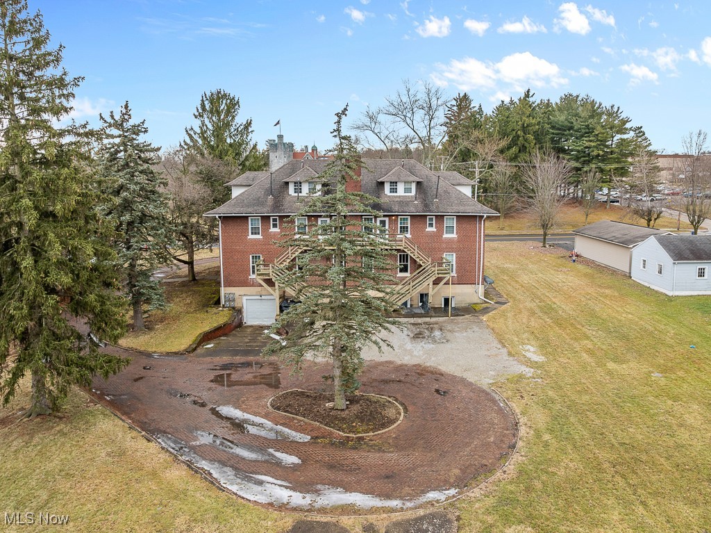 203 Glamorgan Street Alliance OH 44601