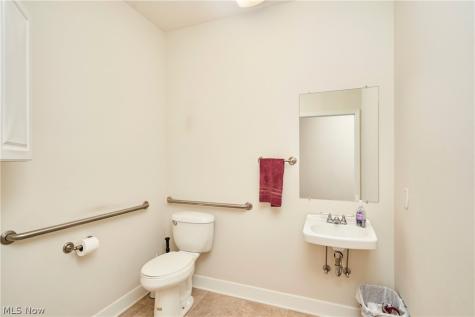 4250 Lynn Road Ravenna OH 44266