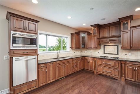 4250 Lynn Road Ravenna OH 44266