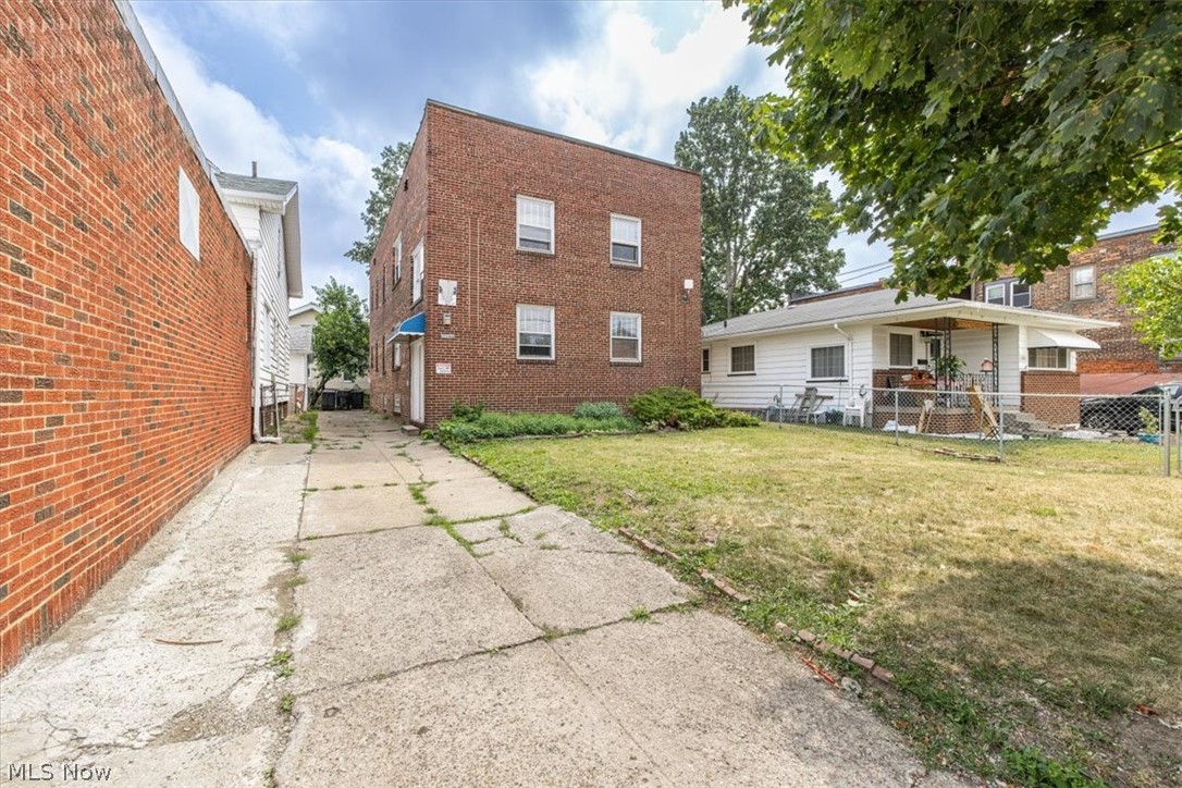 3541 W 105th Street Cleveland OH 44111