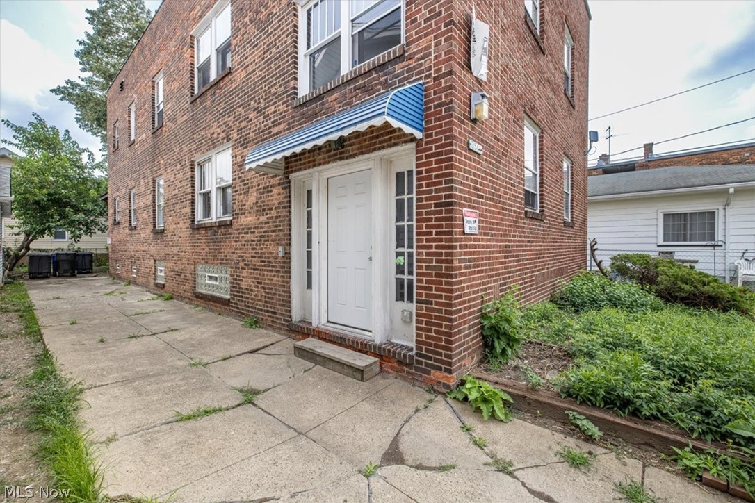 3541 W 105th Street Cleveland OH 44111