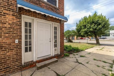 3541 W 105th Street Cleveland OH 44111