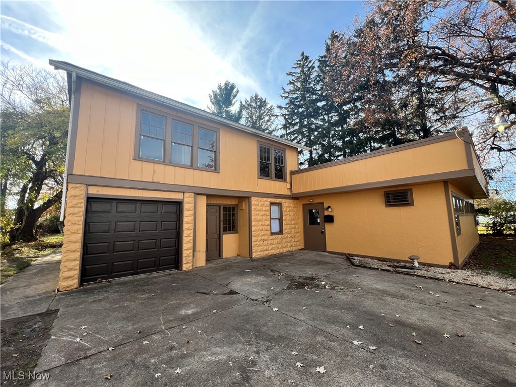 43085 N Ridge Road Elyria OH 44035