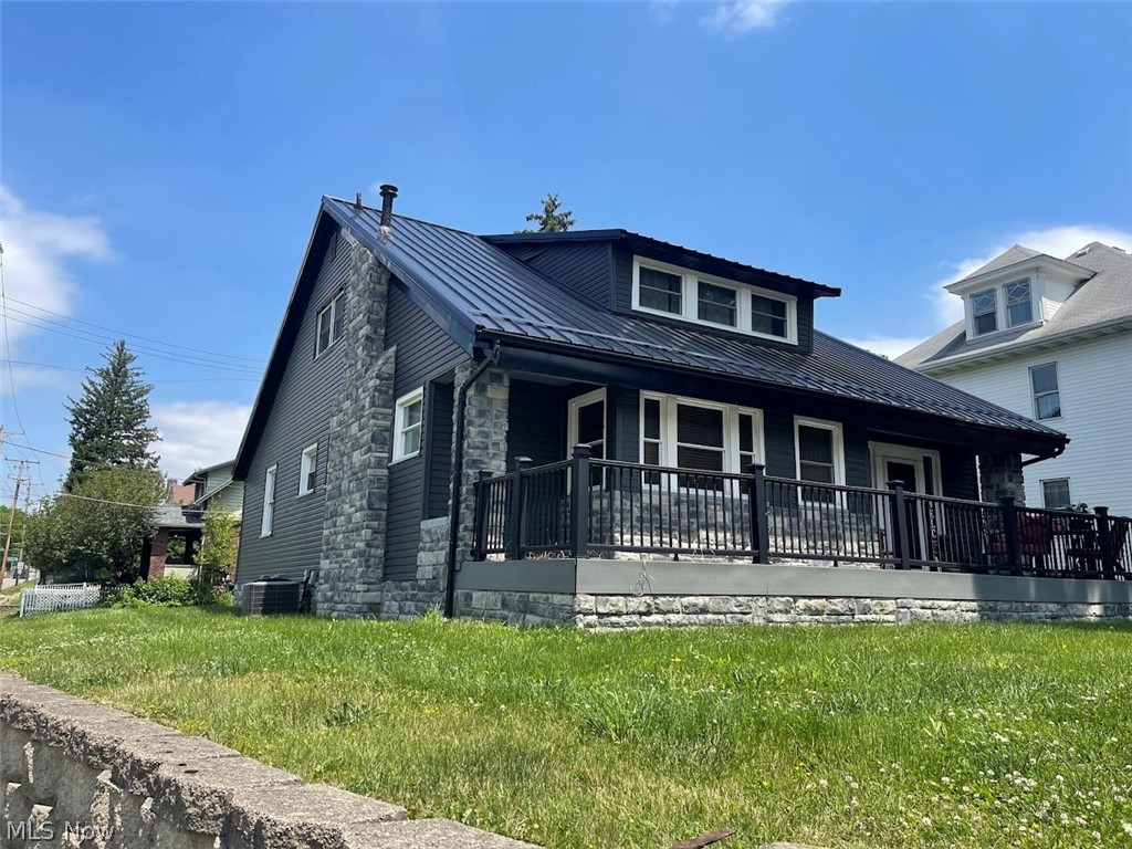 963 Adair Avenue Zanesville OH 43701
