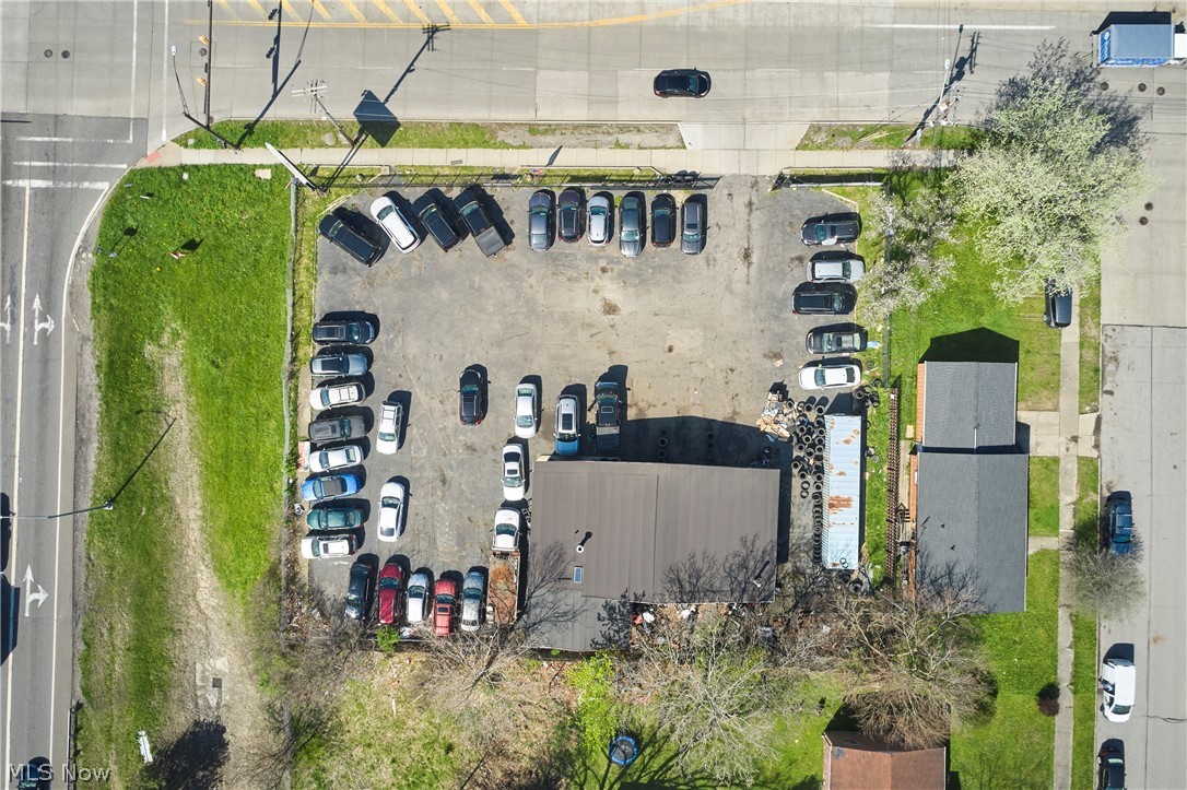 4925 Lee Road Cleveland OH 44128