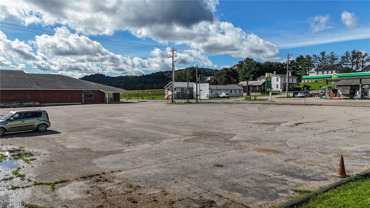 38140 State Route 7 Newport OH 45768
