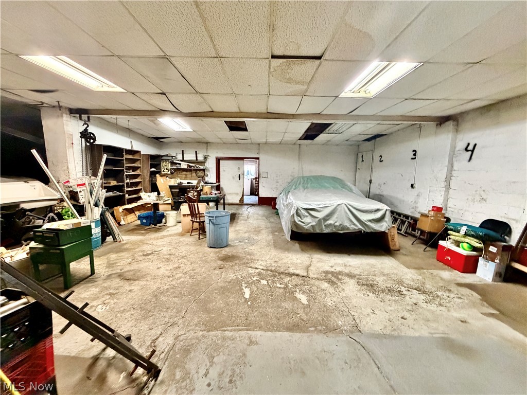1566 Niles Road SE Warren OH 44484